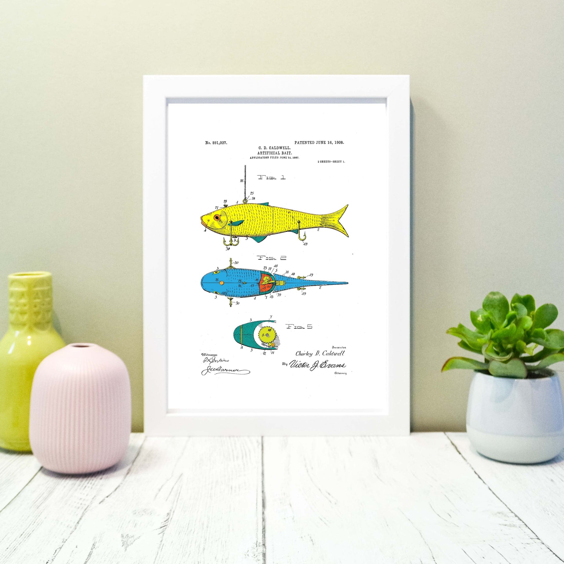 Coloured fishing lure patent print patent print