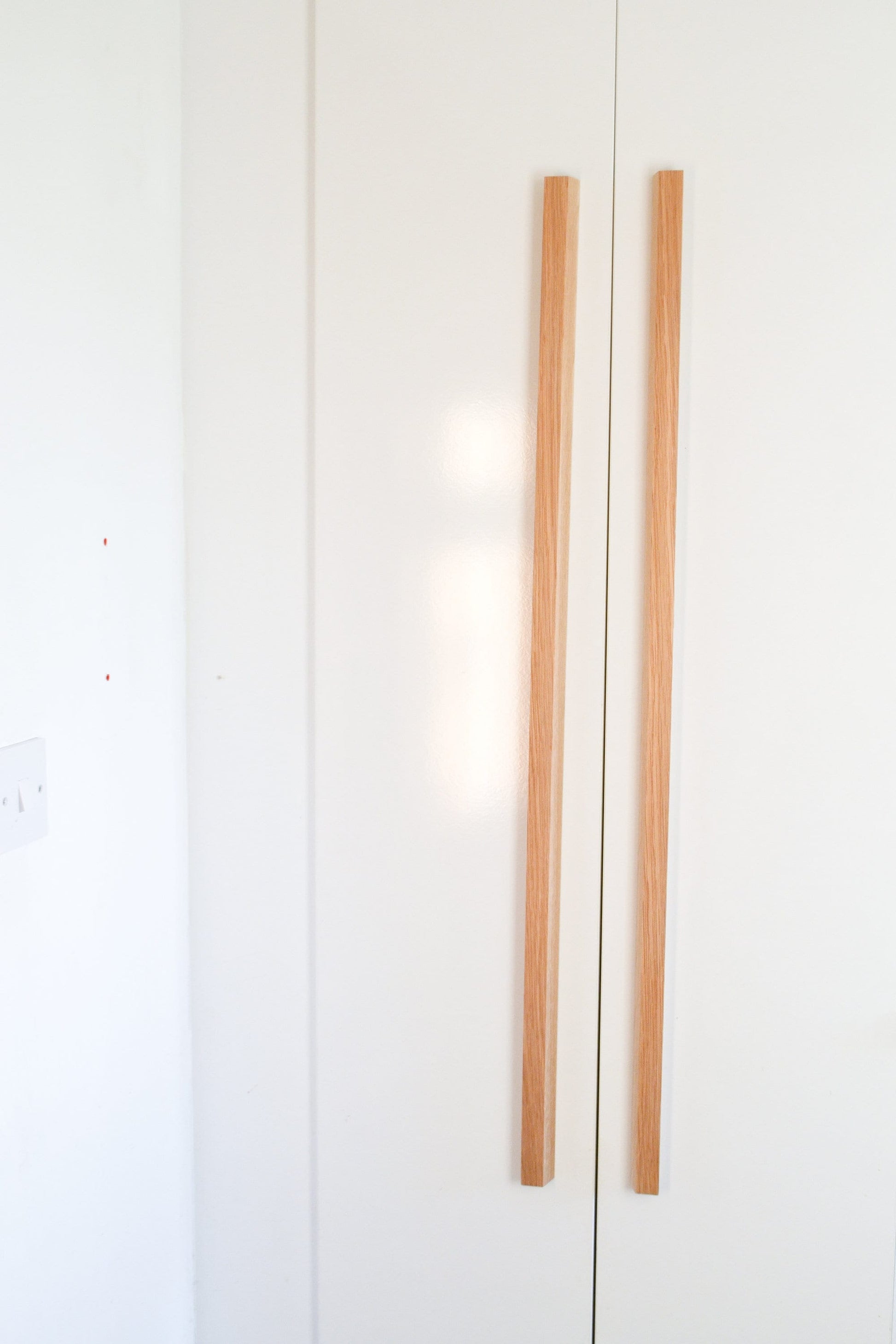 Long Oak Wood Drawer Handles, Cabinet Pulls or Wardrobe Handles LelloLiving Long Oak Wood Drawer Handles, Cabinet Pulls or Wardrobe Handles LelloLiving